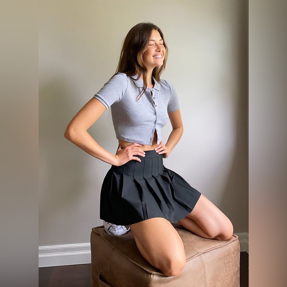 Aritzia Sunday Best Audio Top Gray Size XS